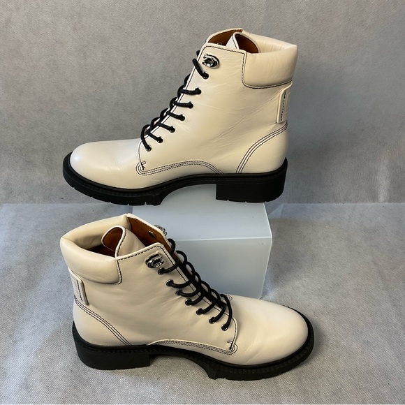 Coach Lorimer Leather boots size 7- Brand New with Box - Chalk Color - Picture 5 of 13